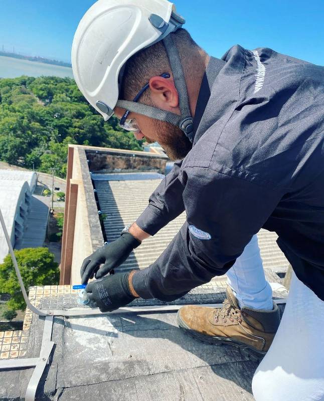 Imagem ilustrativa de Empresa de linha de vida